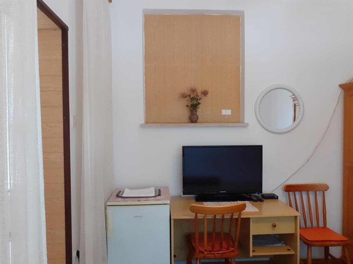 Apartment Simunec Malinska Εξωτερικό φωτογραφία
