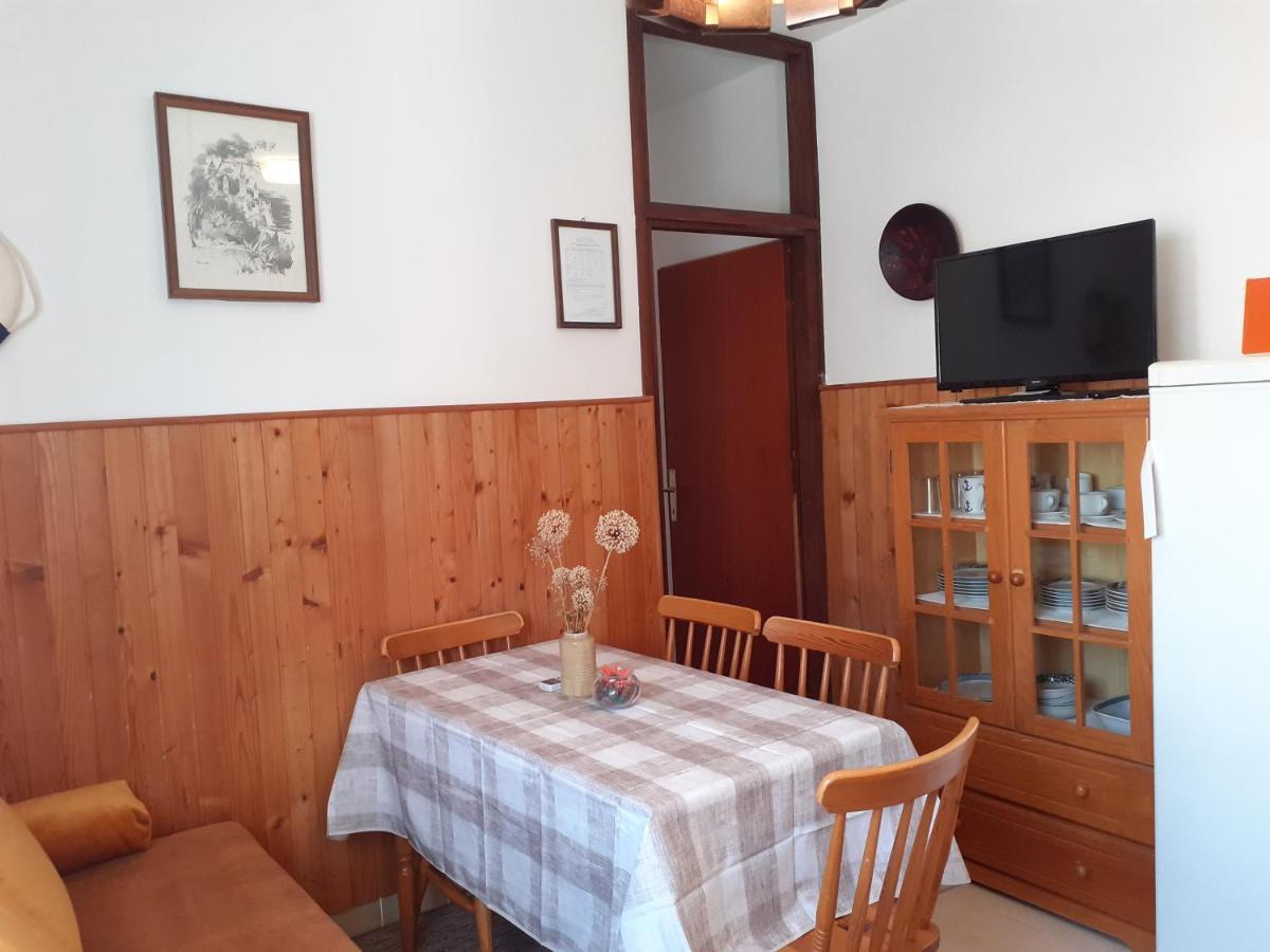 Apartment Simunec Malinska Εξωτερικό φωτογραφία